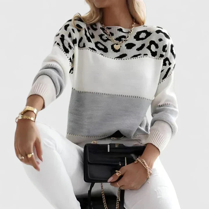 Lina | Elegant Leopard Print Sweater
